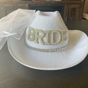 Bride hat with veil